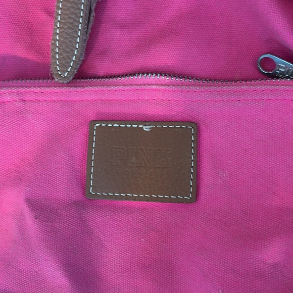 2 ‘Pink’ Victoria’s Secret canvas backpacks - Picture 11 of 11